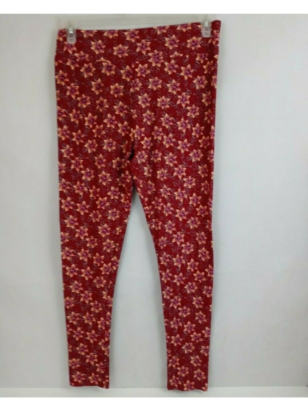 New LuLaRoe Tall & Curvy Leggings Red With Floral Designs